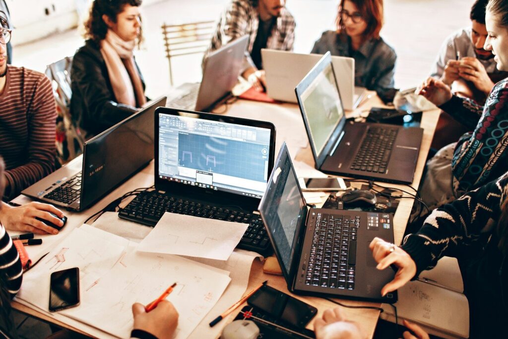 Professional CV Zone - Navigating Applicant Tracking Systems
